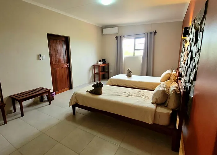Mondjila Safari Camp Villa Okaukuejo