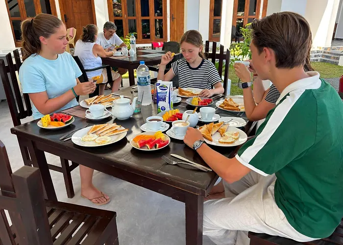 Bay Dreams Beach Hotel & Surf Camp Arugam Bay