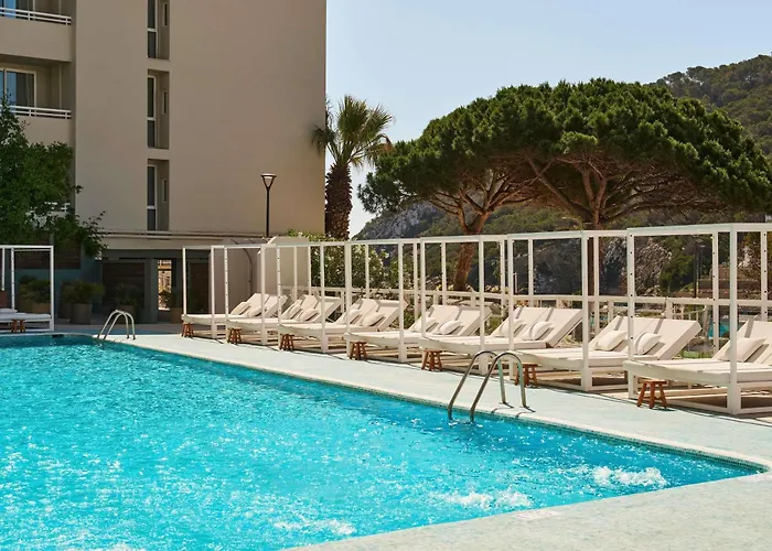 Hyde Ibiza Beach Resort By Accor Cala Llonga 