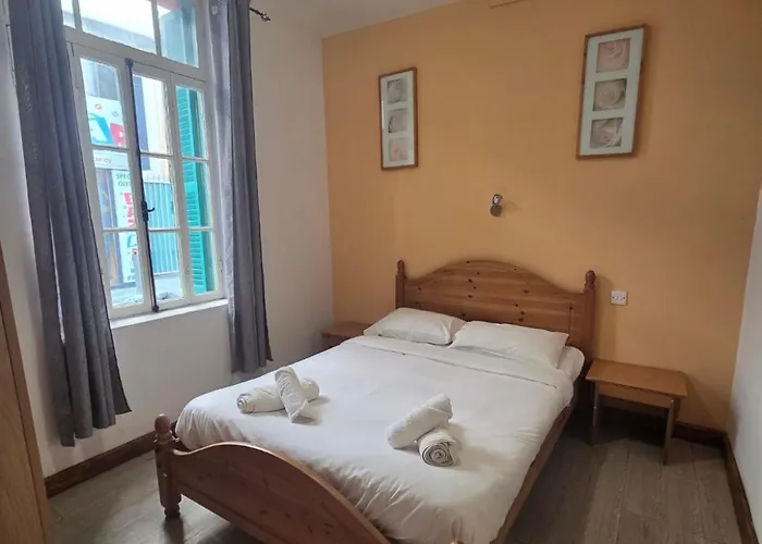 Harrys Inn Guesthouse Larnaca