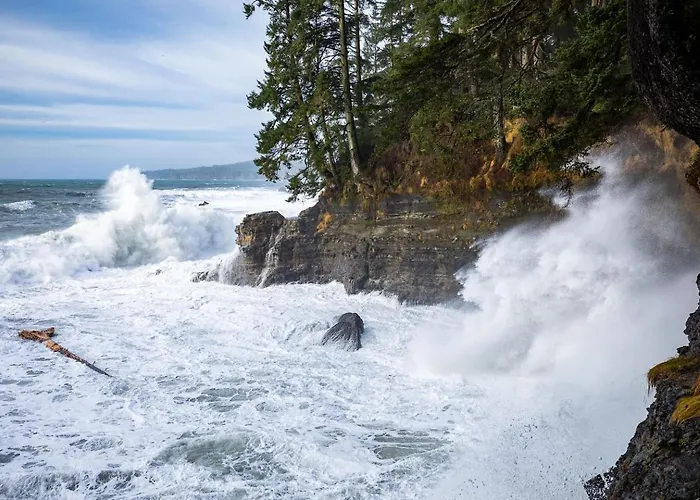 The Great Escape - Shirley & Bunkhouse Villa Sooke