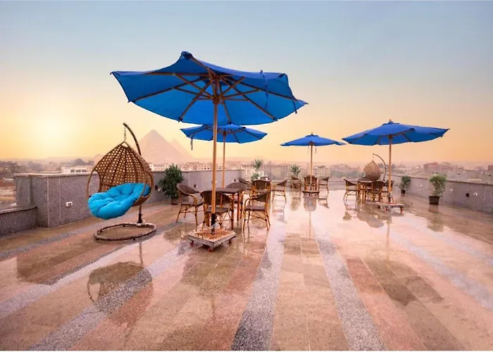 Blue Pyramids Eyes Hotel Al Kawm al Akhdar