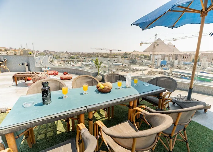 Blue Pyramids Eyes Hotel Al Kawm al Akhdar