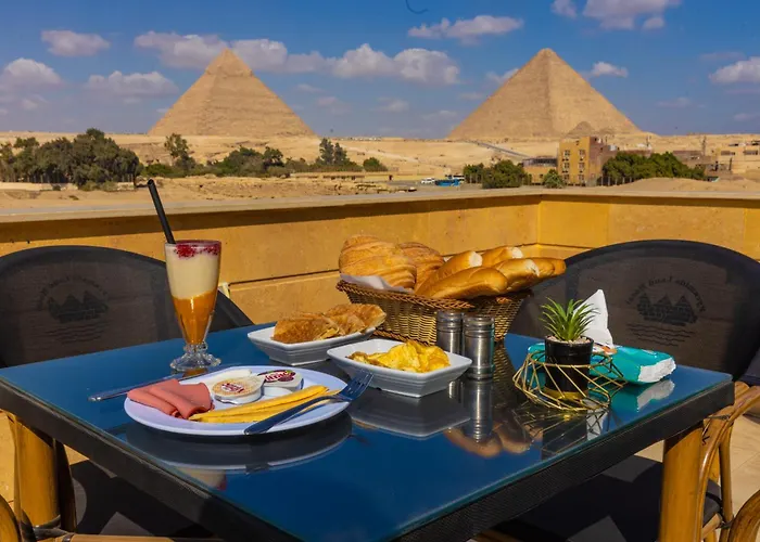 Pyramids Land Palace Kafret el-Gabal