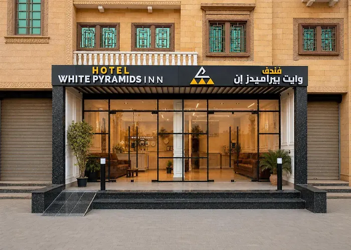 White Pyramids Inn Nazlat as Sammān