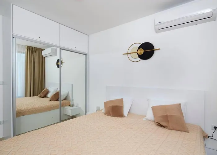 Polarstar Beach Resort - Premium Apartments Sveti Vlas