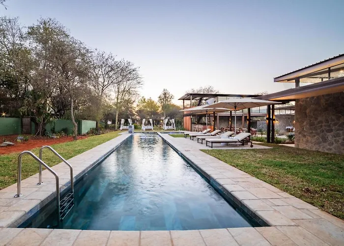 Insika Lodge Victoria Falls