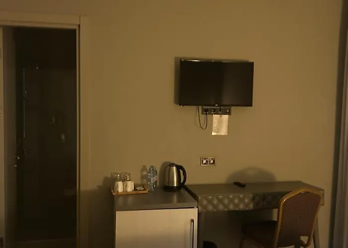 Brosse Garden Hotel Tbilisi