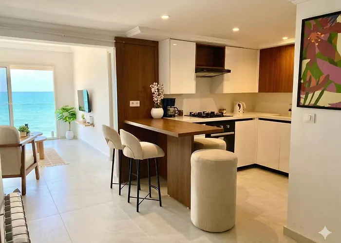 Luxurious Beachfront Apartment In La Marsa, Tunisia