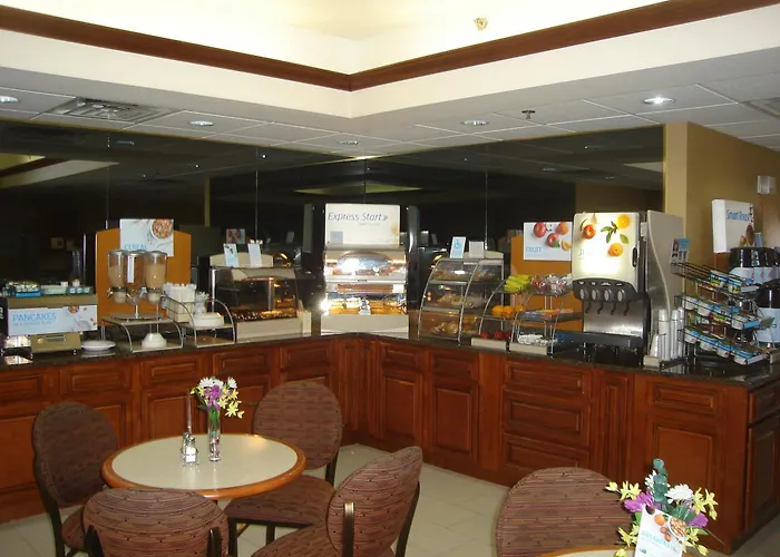 Holiday Inn Express Louisville Northeast By Ihg