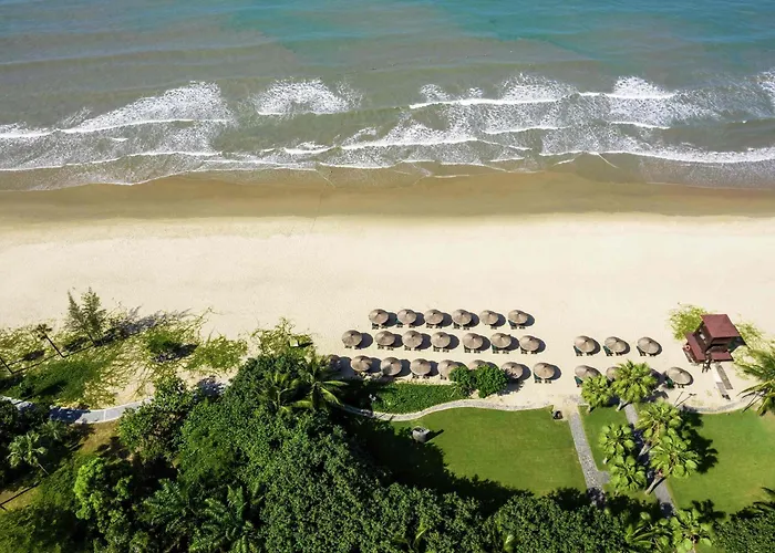 Pullman Oceanview Sanya Bay Resort & Spa