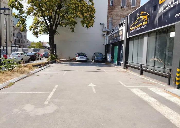 Hotel Srbija Garden-Free Parking-Upon Availability Belgrade