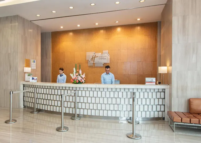 Holiday Inn Express Chengdu Wuhou By Ihg-Wuhou Temple And Jinli
