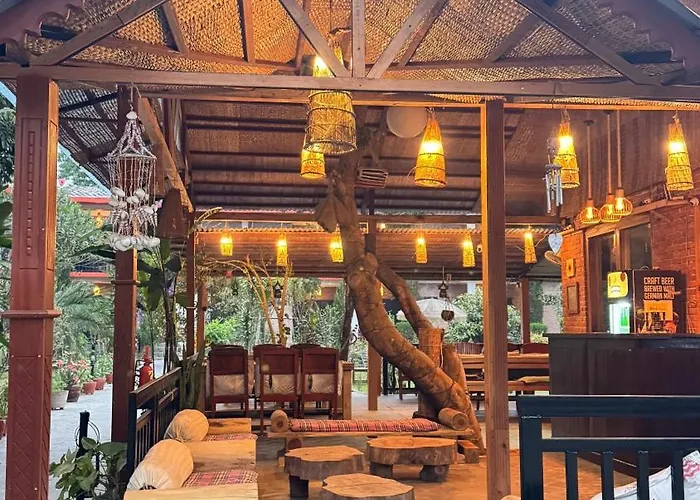 Chautari Garden Resort Sauraha