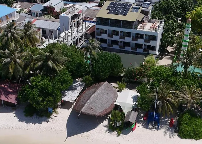 Luau Beach Inn, Maldives Fulidhoo