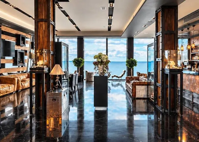 M1 Club Hotel Odesa