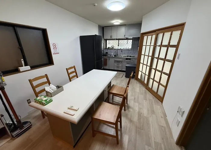 Yamanoyado Tsuru Guest House Osaka