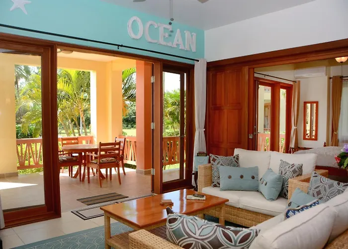 Beach Walkout Condo 112 3Br2Ba Sleeps 8 Placencia