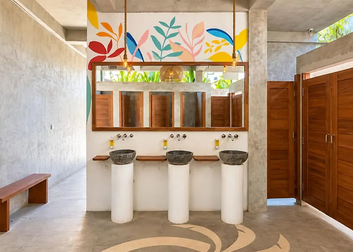Kaniu Lombok Hostel Kuta 