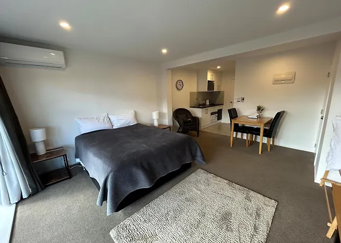 Dunrovin Motel Taupo
