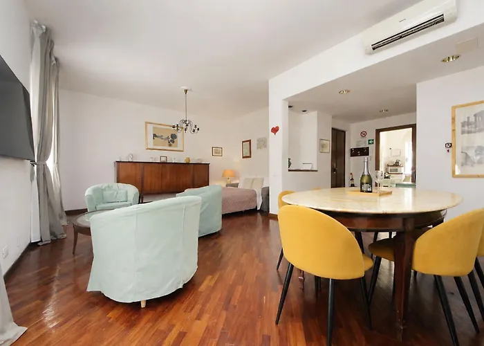 Bianca Apartment Colosseum - 3Br Rome