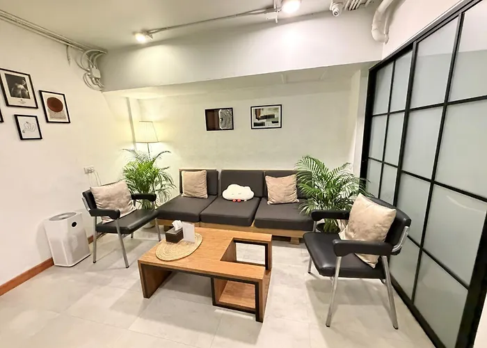 Stayat Bedever Bangkok Hotel
