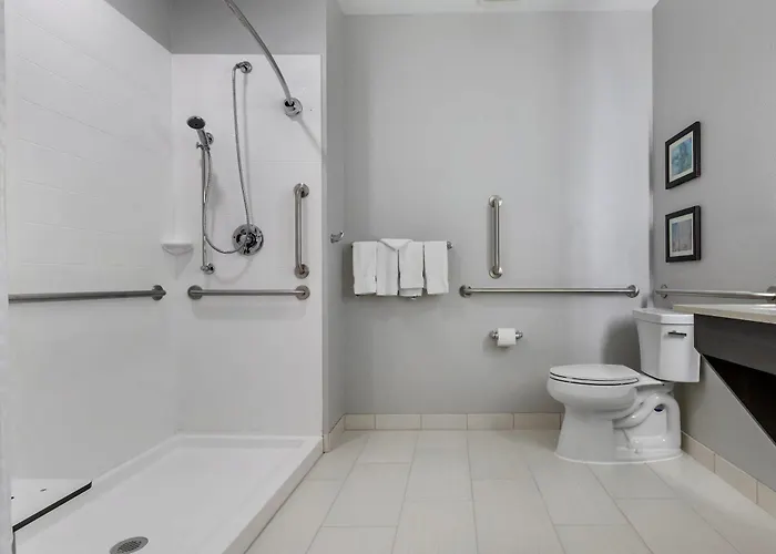 Comfort Suites Greenville Airport