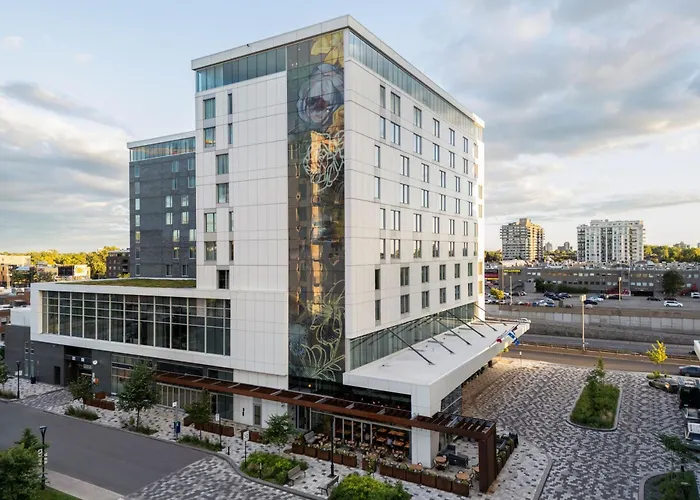 Hilton Garden Inn Montreal Midtown, Quebec, Canada