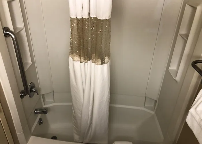 Rodeway Inn Joint Base Andrews Area Camp Springs