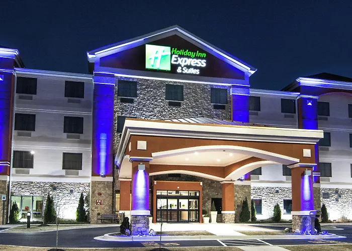 Holiday Inn Express & Suites Elkton - University Area By Ihg