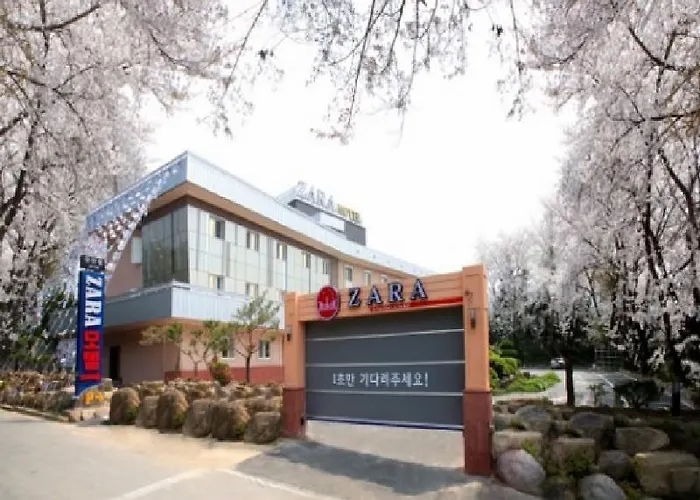 Zara Motel Gyeongju