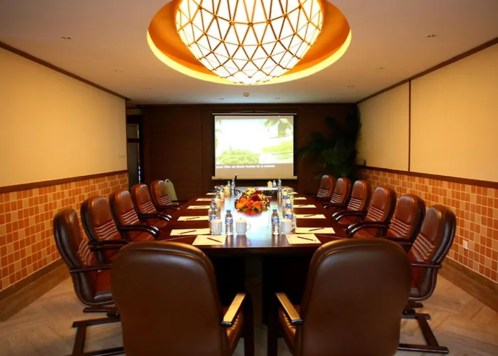 Palm Beach Resort & Spa Sanya