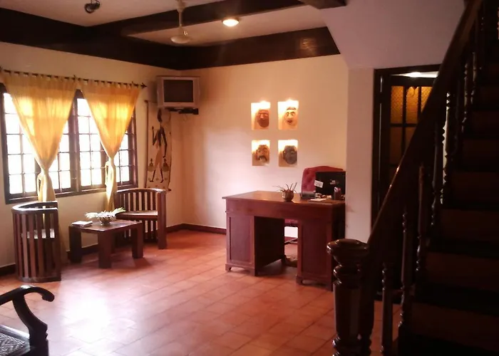 Raintree Lodge Kochi