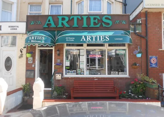 Arties Hotel Blackpool