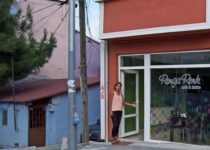 Rengarenk Hostel & Pension Istanbul