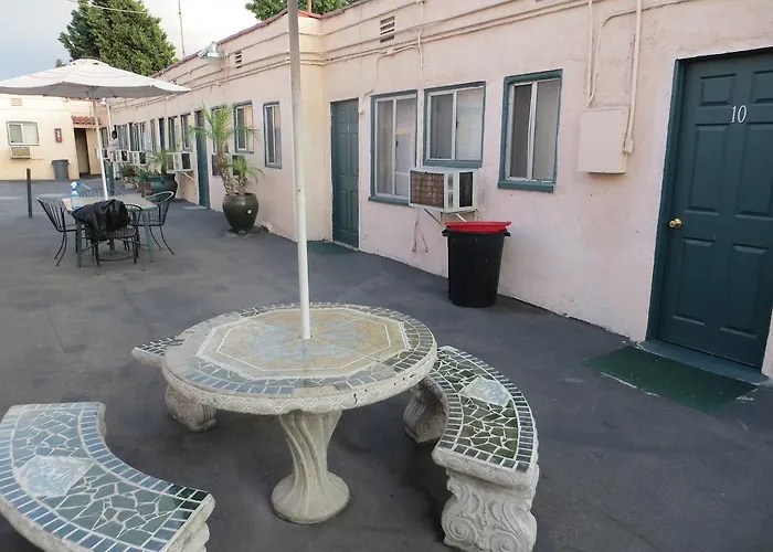Copacabana Inn Los Angeles