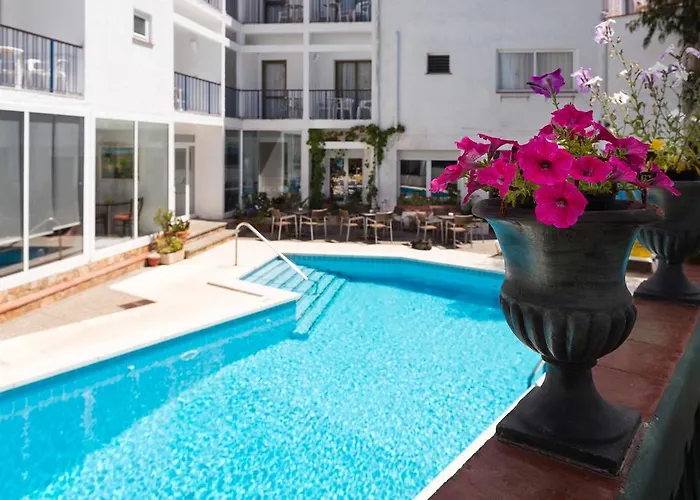 Hotel Sant March Tossa de Mar
