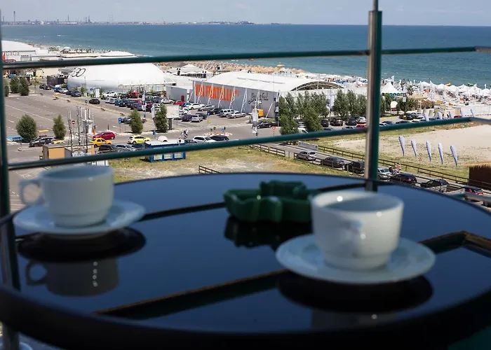 Royal Summer Mamaia