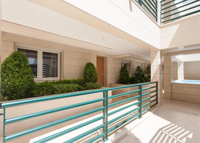 Living Graca Apartment Lisbon