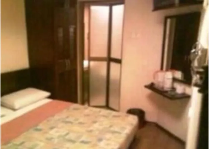 Hoover Hotel Johor Bahru
