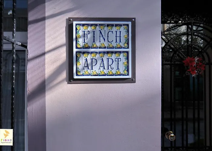 Finch Apartments Istanbul