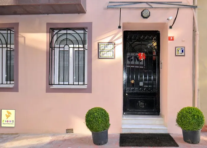 Finch Apartments Istanbul