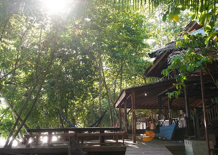 Raja Ampat Dive Resort Tapokreng