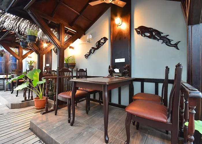 Holiday Haven Ukulhas