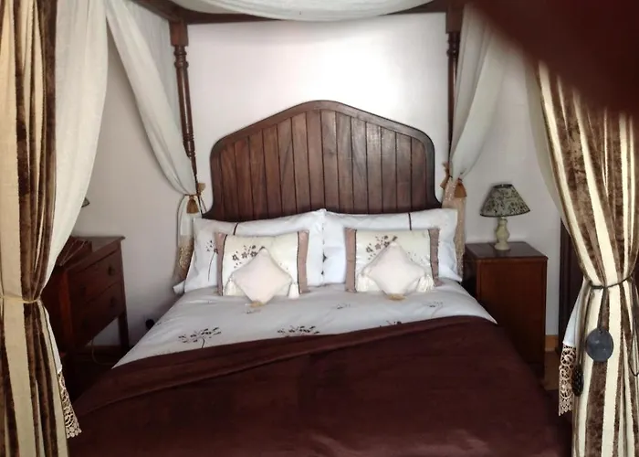 Alice Guest House Cheltenham