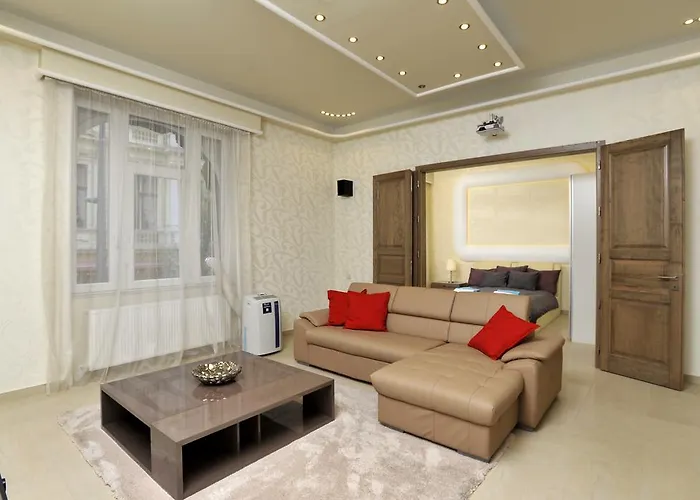 Basilica Grand Luxury In The Historic Center Apartment Budapest