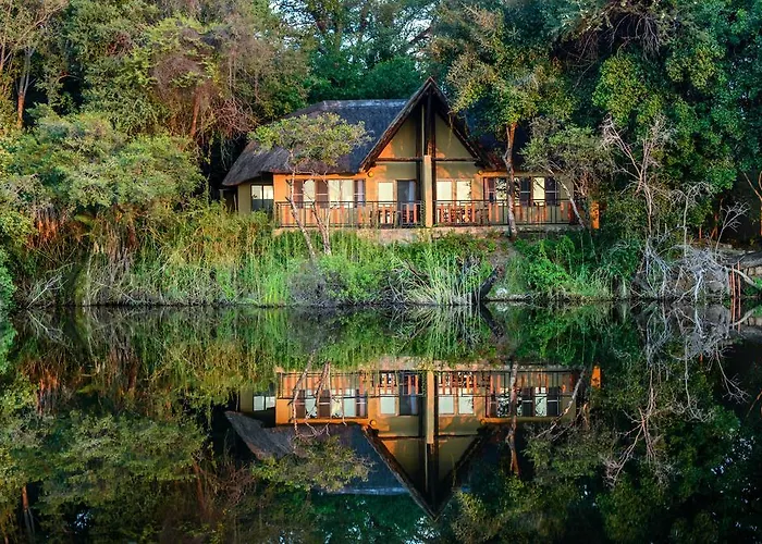 Gondwana Namushasha River Lodge Kongola