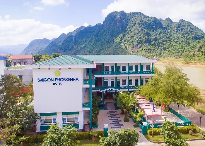 Sai Gon Phong Nha Hotel