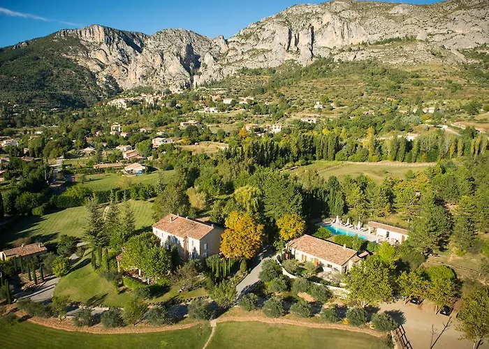 La Bastide De Moustiers - Hotel Et Restaurant - Teritoria