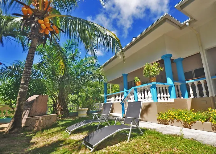 Acquario Guesthouse Anse Volbert Village 